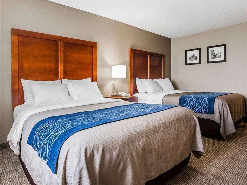 Comfort Inn & Suites Moberly מראה חיצוני תמונה